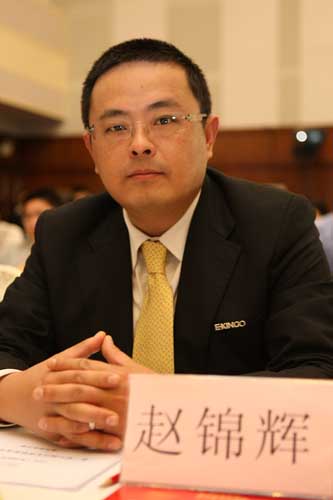 东创建国汽车集团常务副总裁赵锦辉