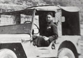 1946年朱德照开着美国JEEP经过杭州西湖白堤