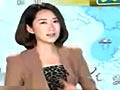 央视主播豹纹装引非议