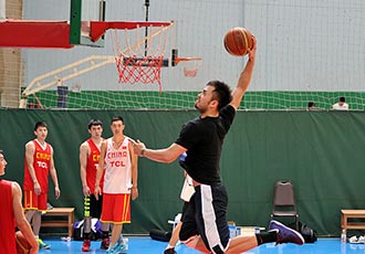 ʵ������������ѵ �Ƚ���˵������۰���ʮ��