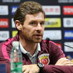 ����˹������������